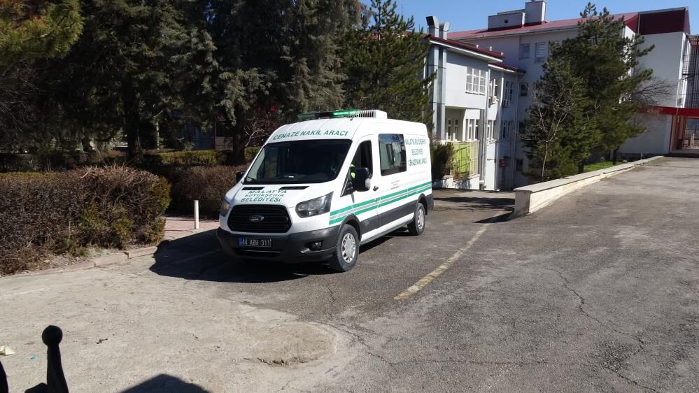 Tartisma Sonrasi Korkunc Son Oglunun Bicakladigi Baba Oldu (2)