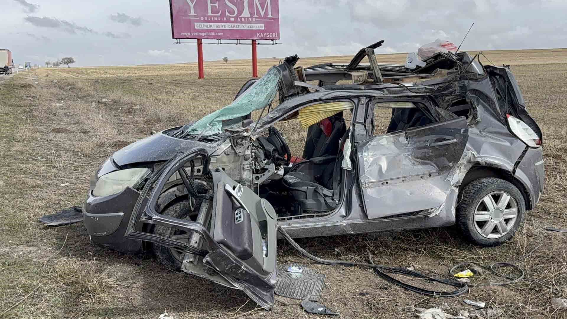 Tira Arkadan Carpan Otomobil Hurdaya Dondu 1 Olu 3 Yarali (3)