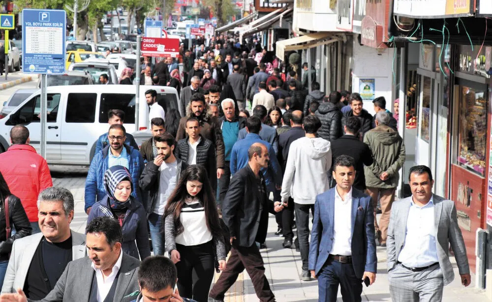 Tuik Verileri Carpici Gercegi Ortaya Koydu Kadinlar Mi Daha Uzun Yasiyor Erkekler Mi (1)-1