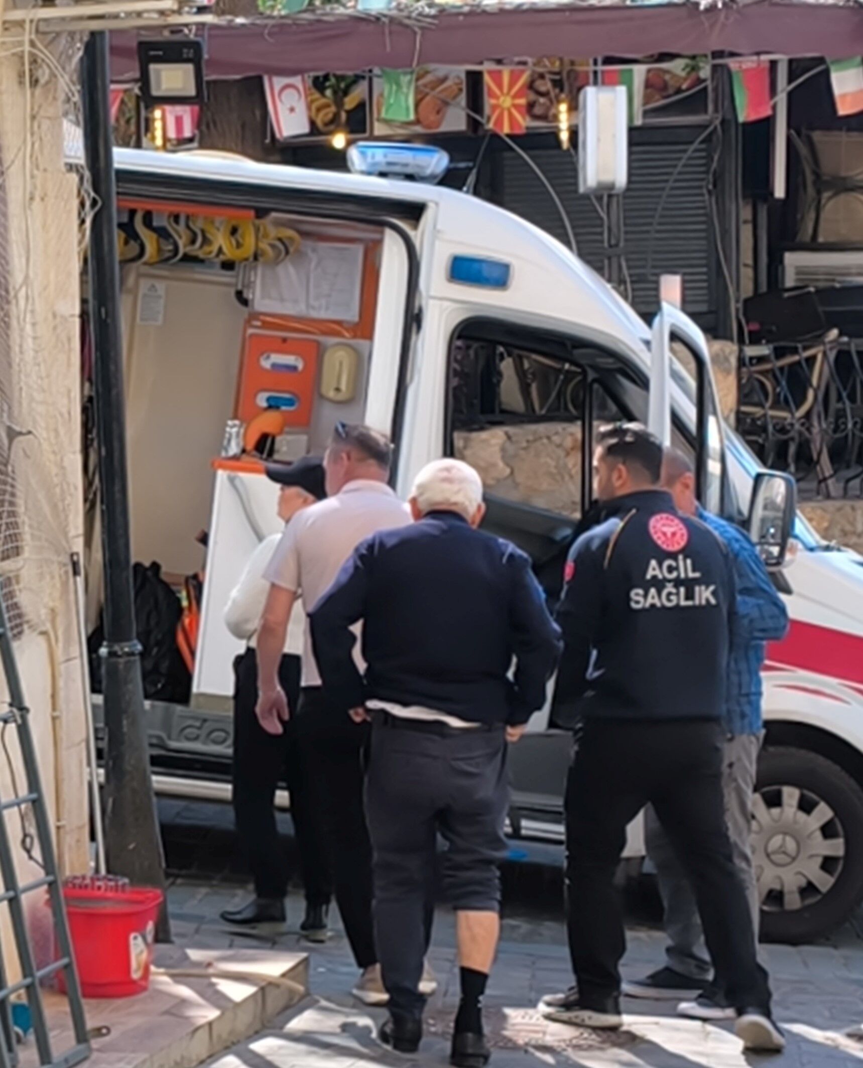 Video Cekme Tartismasi Dehsete Donustu Pompali Tufekle Rastgele Ates Acti 3 Kisi Yaral (2)