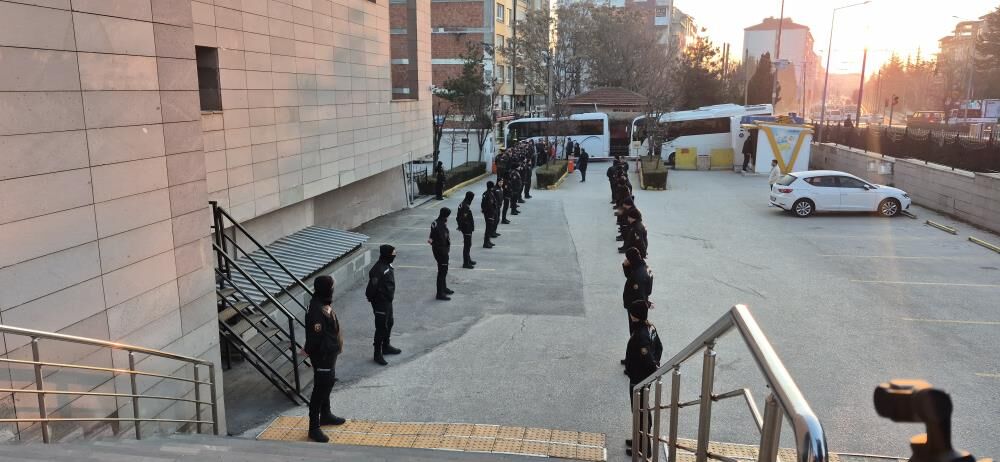 Vurgun Milyarlık (2)