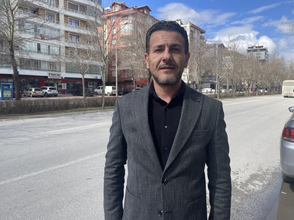 Yagisli Havada Felaket Su Birikintisine Giren Arac Takla Atti (4)