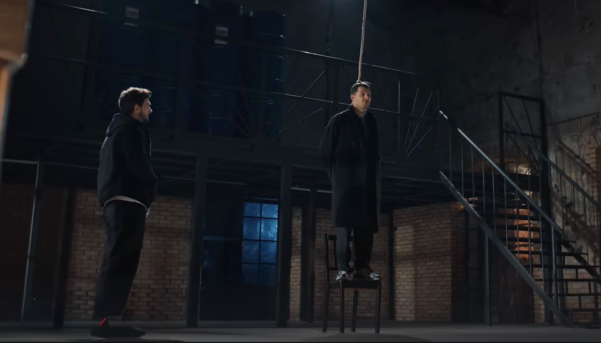 Yerlatı Dizinde Kim Ölüyor