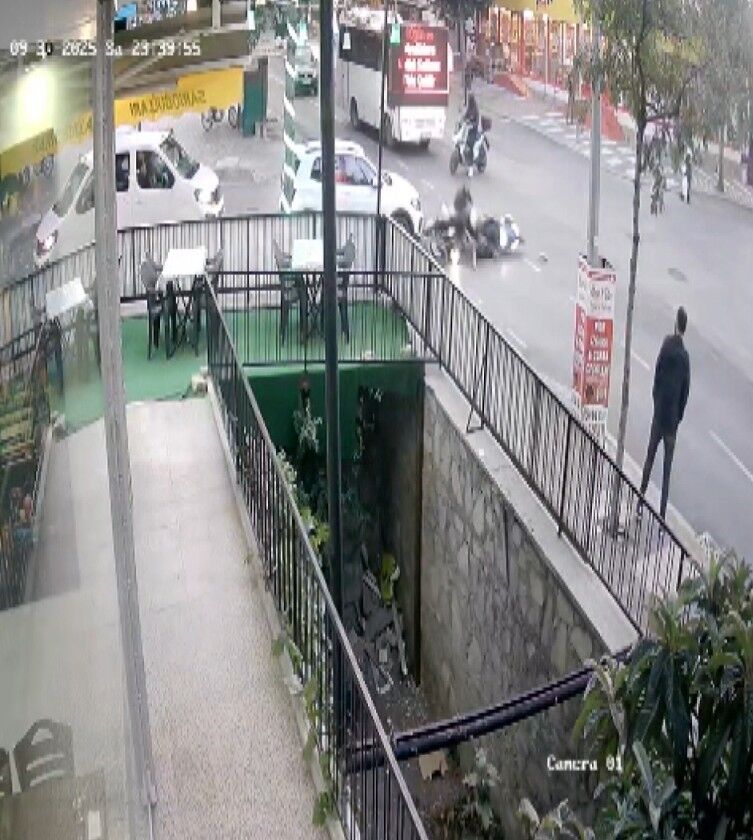 Yetkililere Cagri Bir Kavsak Sayisiz Kaza Daha Buyuk Felaket Olmadan Onlem Alinsin (5)