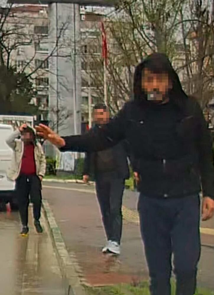 Yol Vermeme Kavgasi Dehsete Dondu O Anlar Kamerada (2)