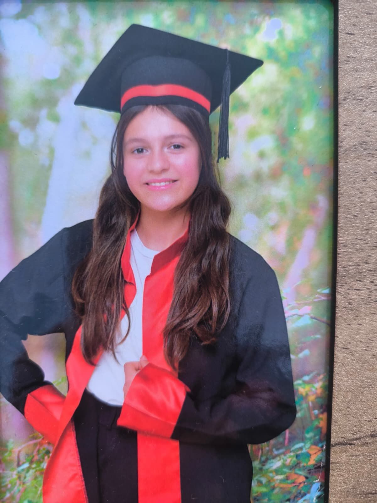 Yurek Burkan Kayip Telefonu Alininca Evden Kacan 13 Yasindaki Iklim Nur Her Yerde Aran (3)