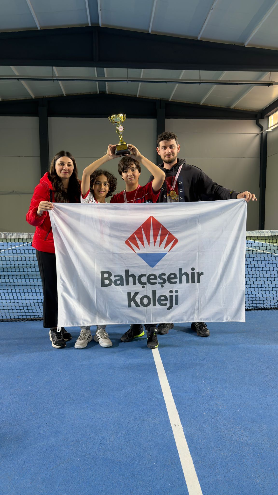 094202B9 3Afd 44Ec B28C 2223B60475C8