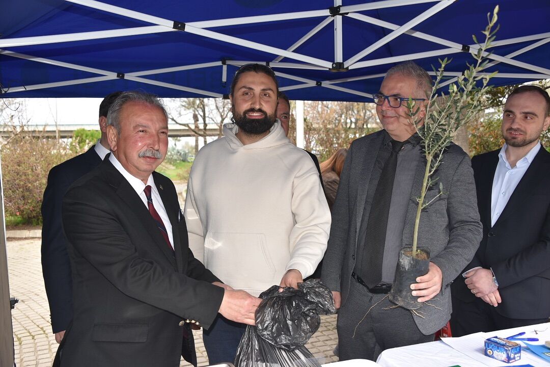 656585736 18418050694192704 1907677373850211410 N