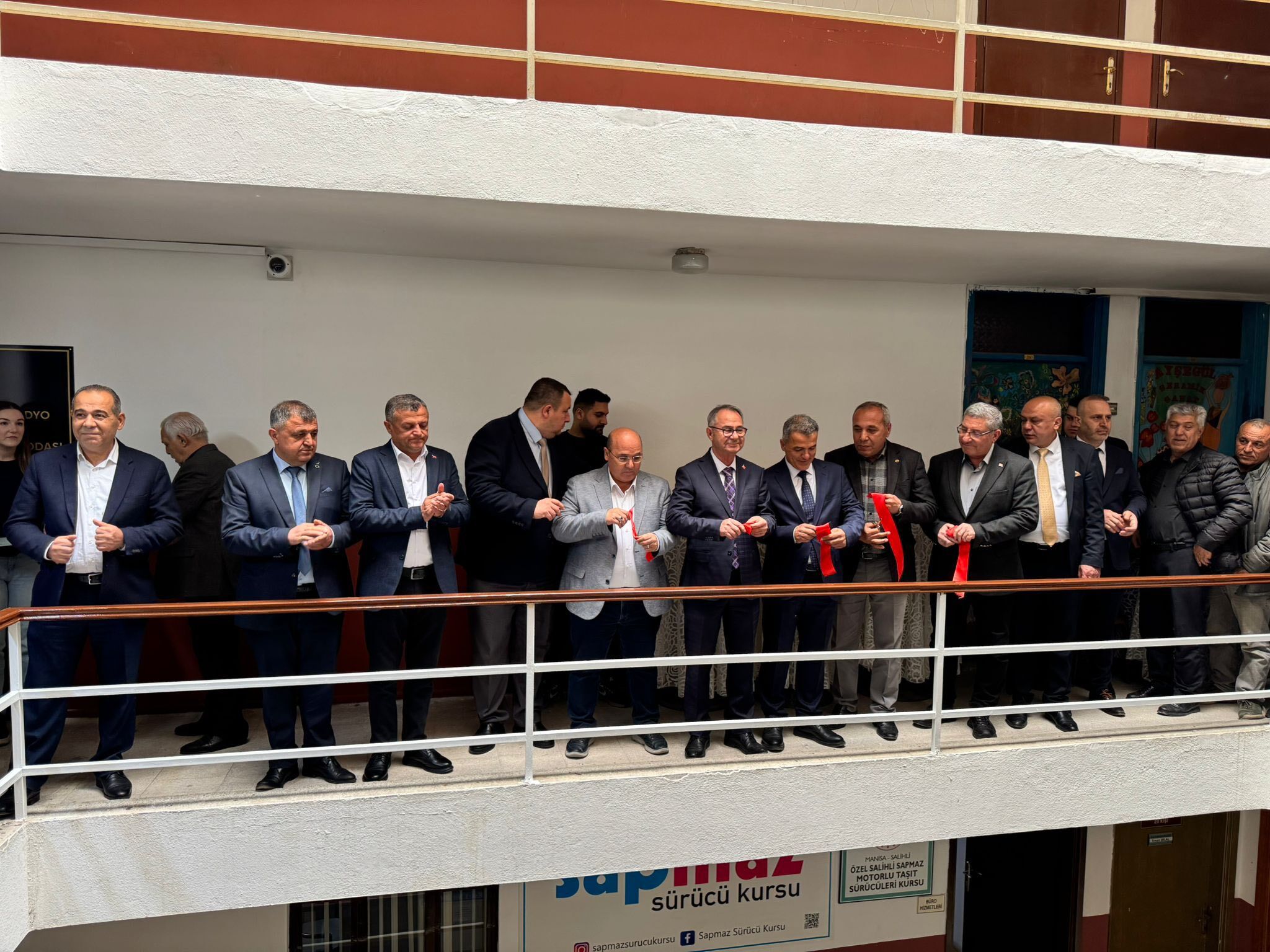 673587308 3178366435678709 5479527714497836996 N