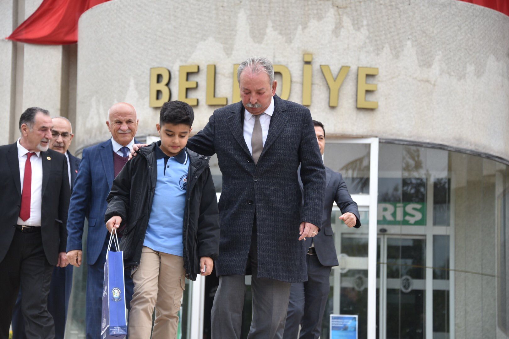 675873827 27249243011346111 659607437228004537 N