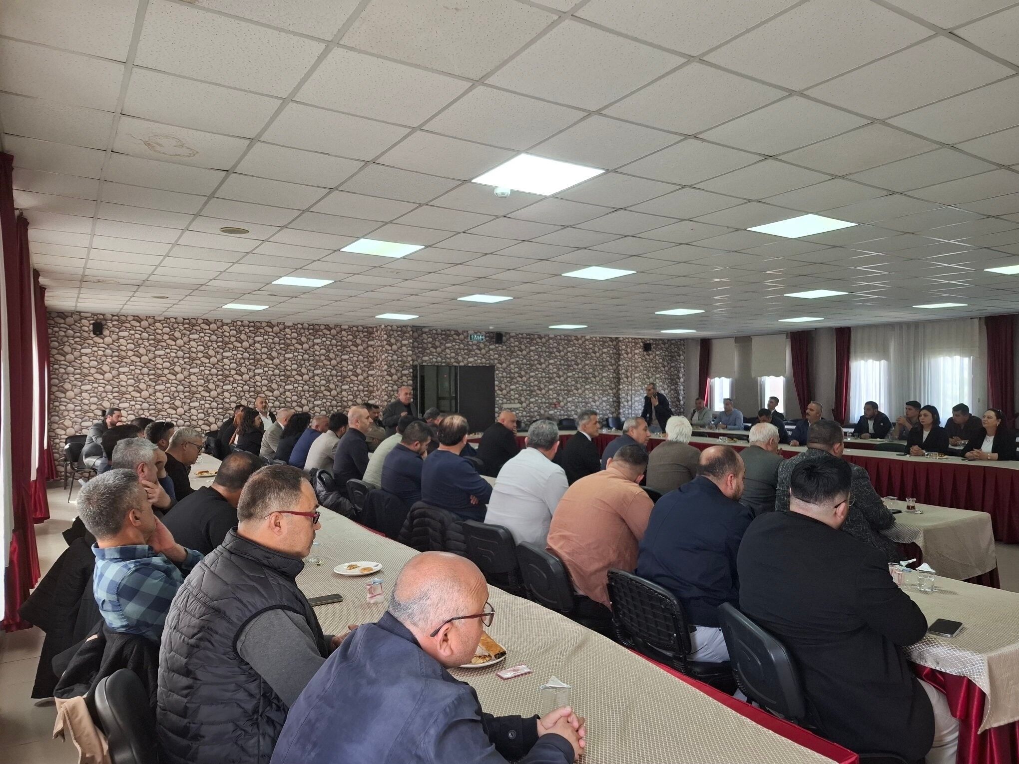 677265842 122166613106933940 4973267095505137086 N