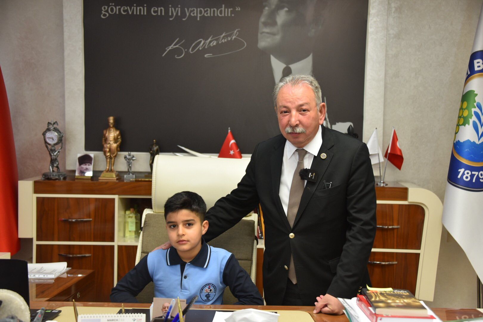 677700221 27249242744679471 6958718748912765227 N