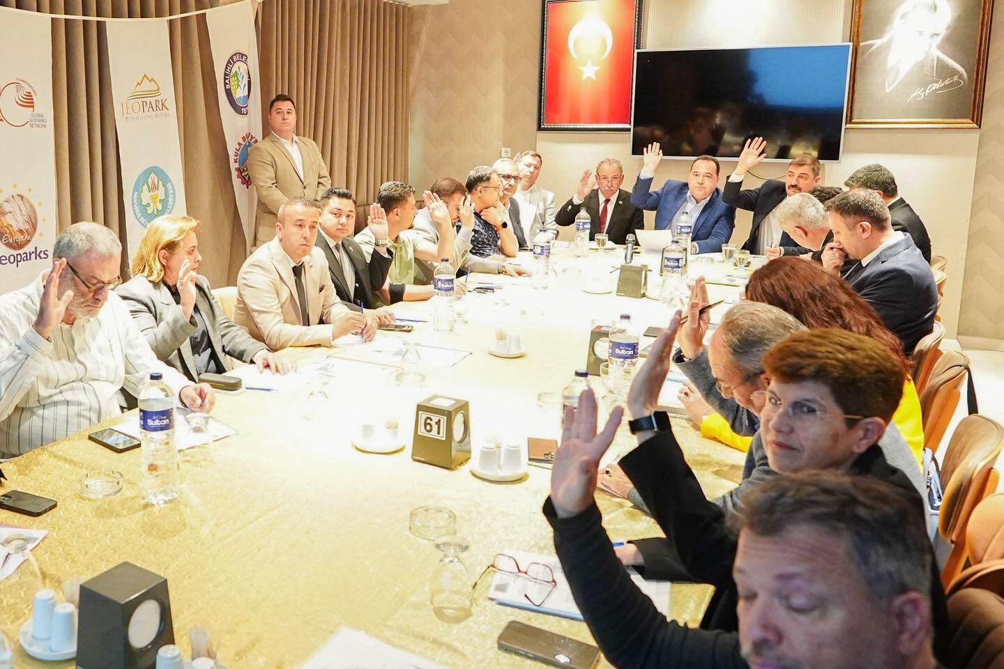 686928519 1557679379047409 6119165722507566195 N