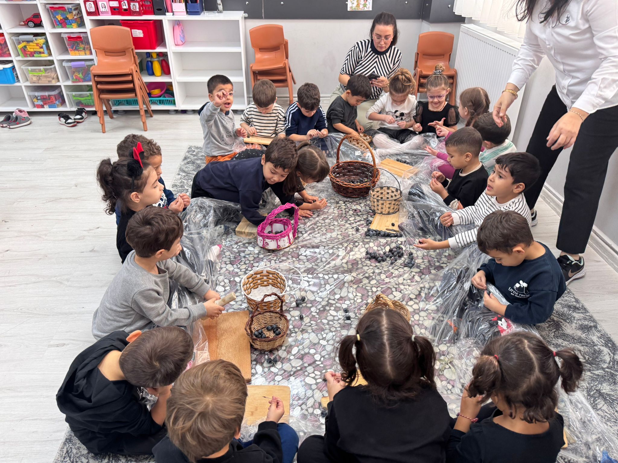 6A9808F7 F221 498E 96De 5Fe874923Efc