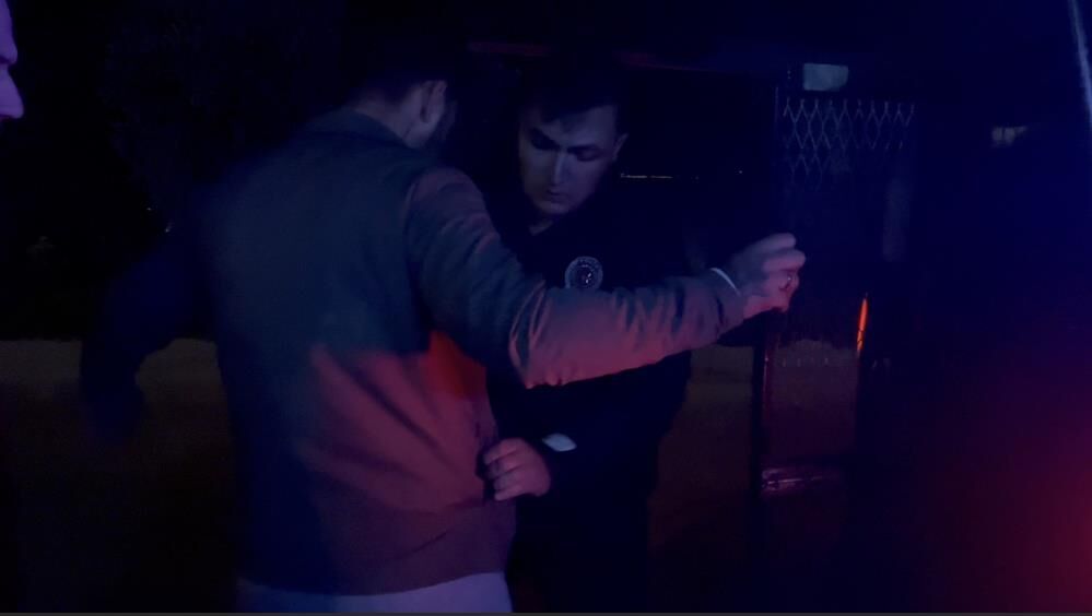 Akilalmaz Anlar Ehliyetine El Konulunca Buyu Yapacagini Soyledi (4)