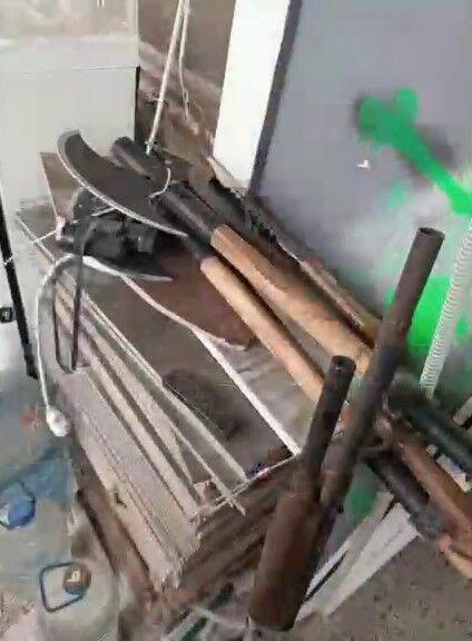 Balkonda Camasir Gibi Silah Asti Gorenler Gozlerine Inanamadi (4)