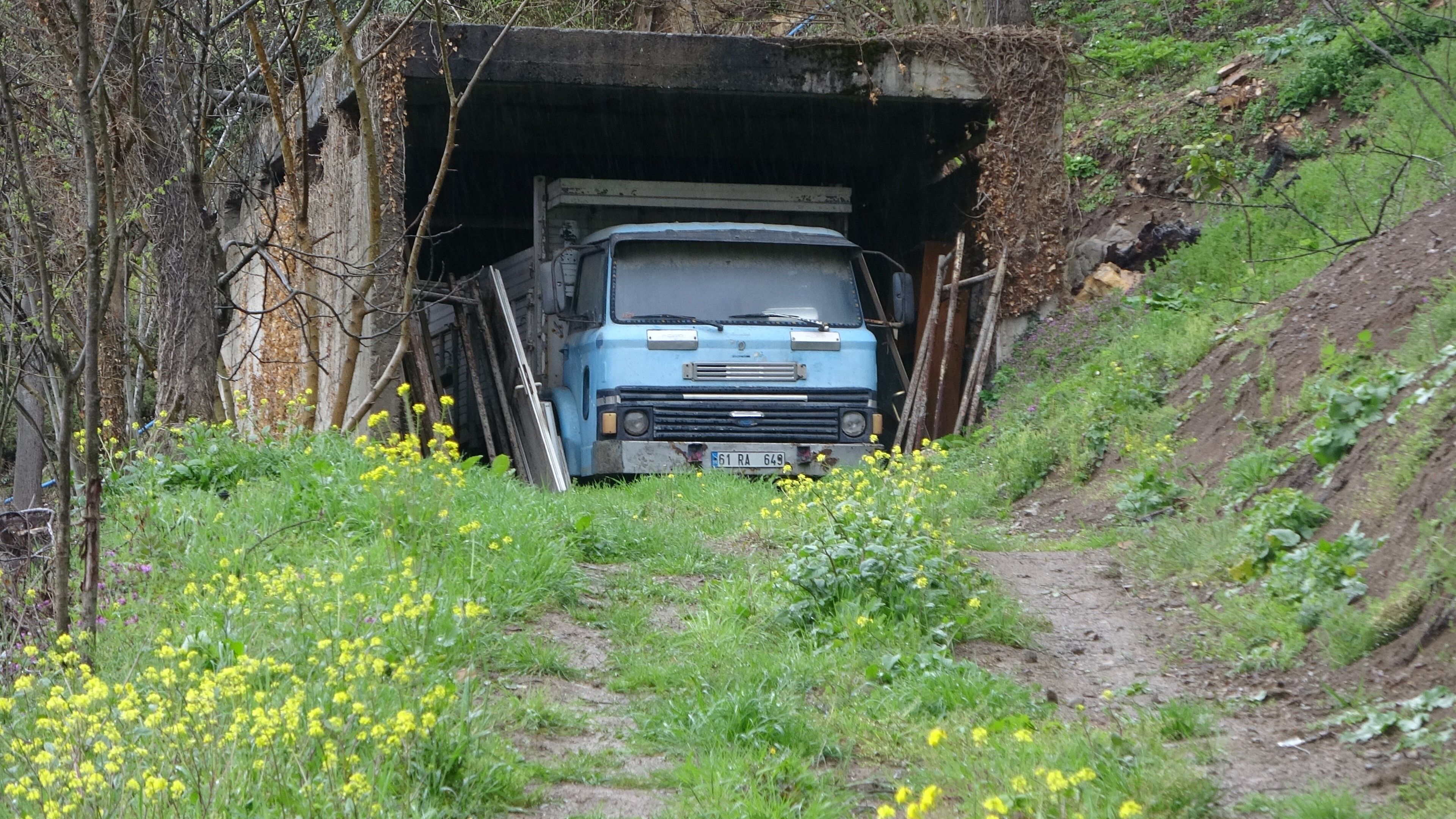 Bir Kamyon Degil Bir Aile Mirasi 50 Yillik Ford Hikayesi (2)