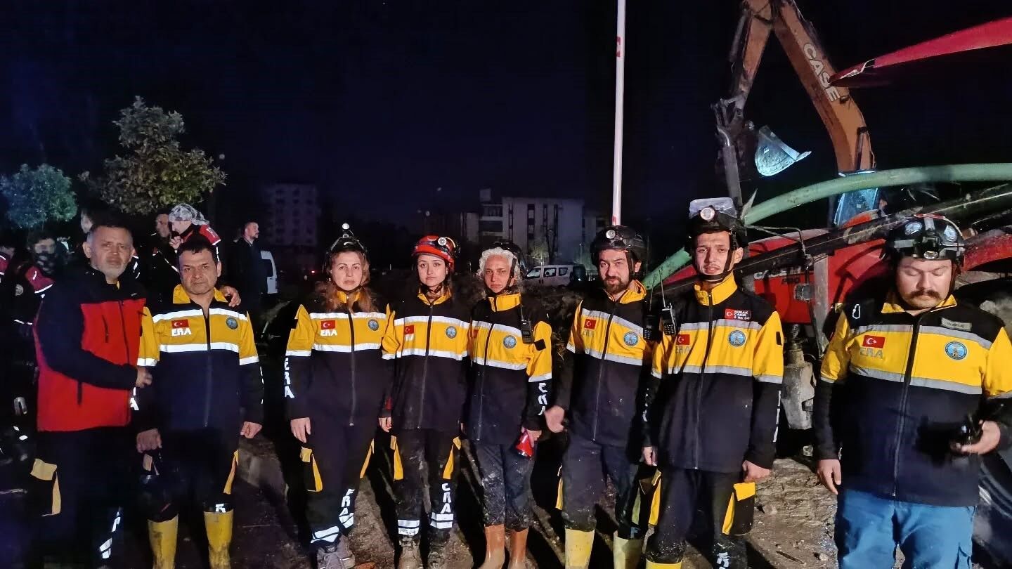 Bulbul Deresi Tasti Facia Geldi Sel Felaketi 2 Can Aldi (3)