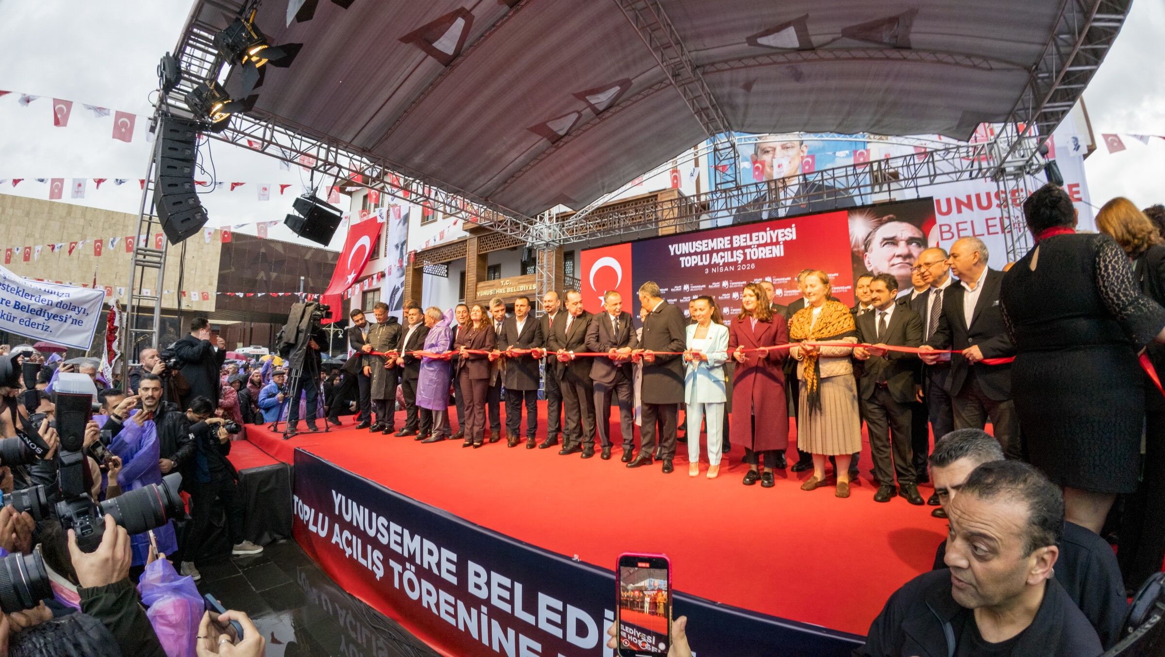 Chp Genel Baskani Ozgur Ozelden Manisada Onemli Aciklamalar Kendi Sehrimden Ifade Ediy (8)