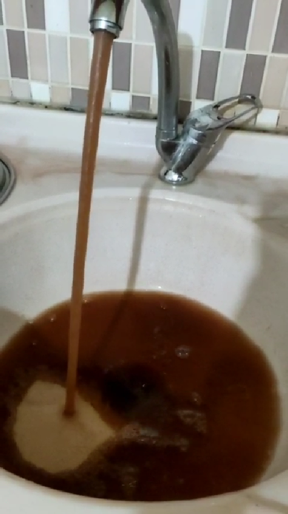 “Elektrik Kesintileri Sonrası Su Çamurlu Akıyor”-1