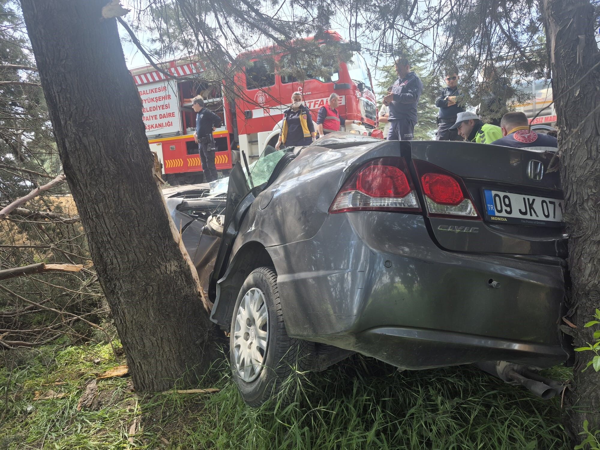 Emekli Polis Memurundan Aci Haber Direksiyon Hakimiyetini Kaybedince Canindan Oldu (3)