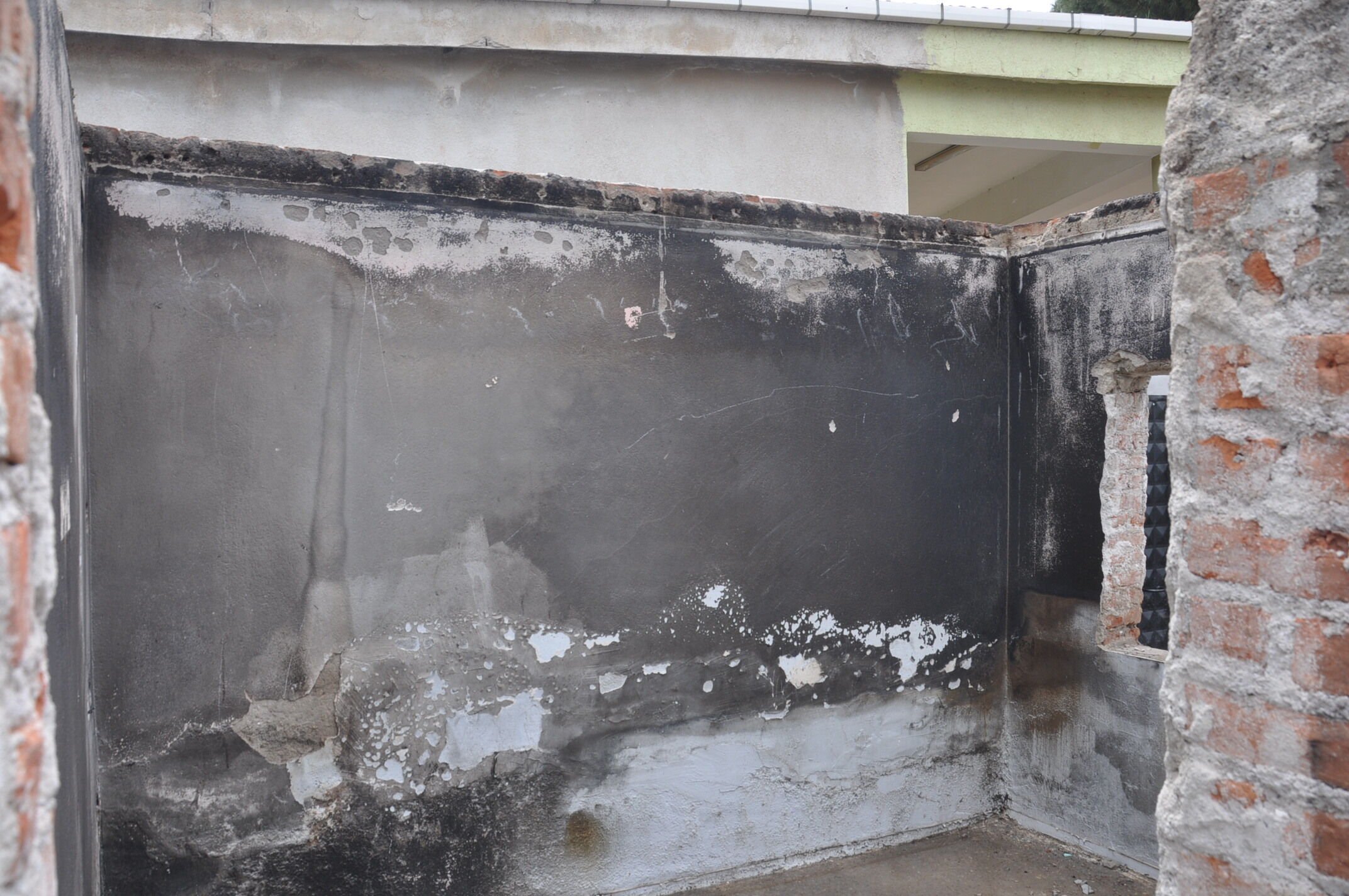 Evi Yanan Adam Salihli (4)