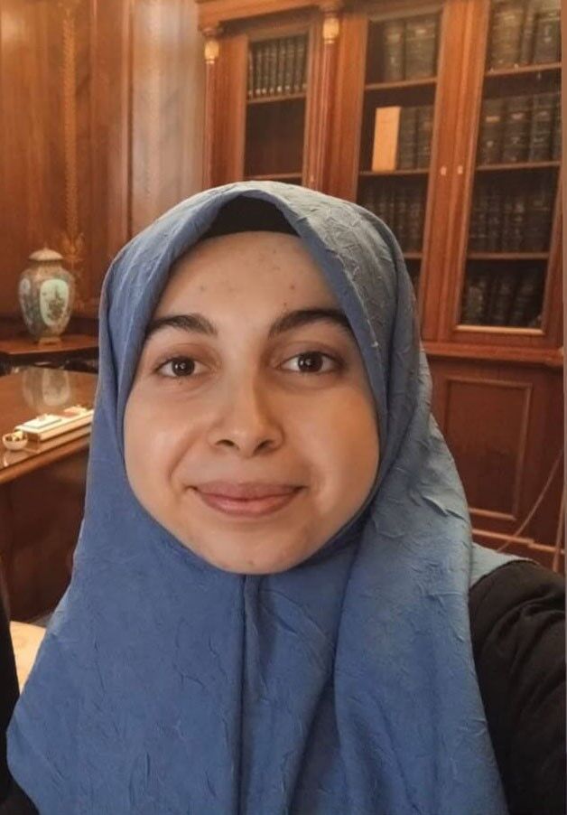 Genc Kiza Carpip Kacti Araci Bahcede Terk Edilmis Bulundu (2)