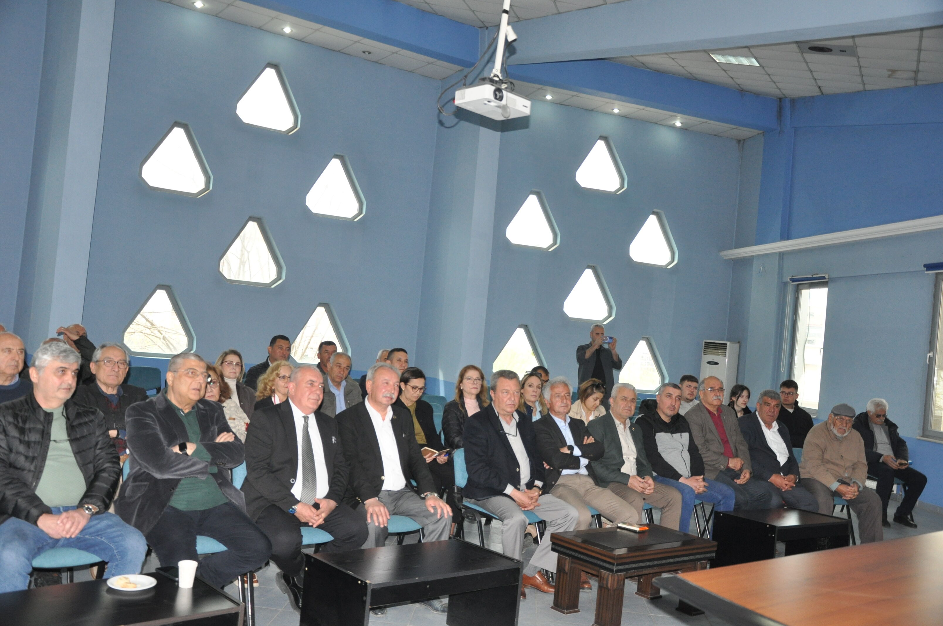 Gölmarmara Gölü’nün Geleceği Masaya Yatırıldı (4)