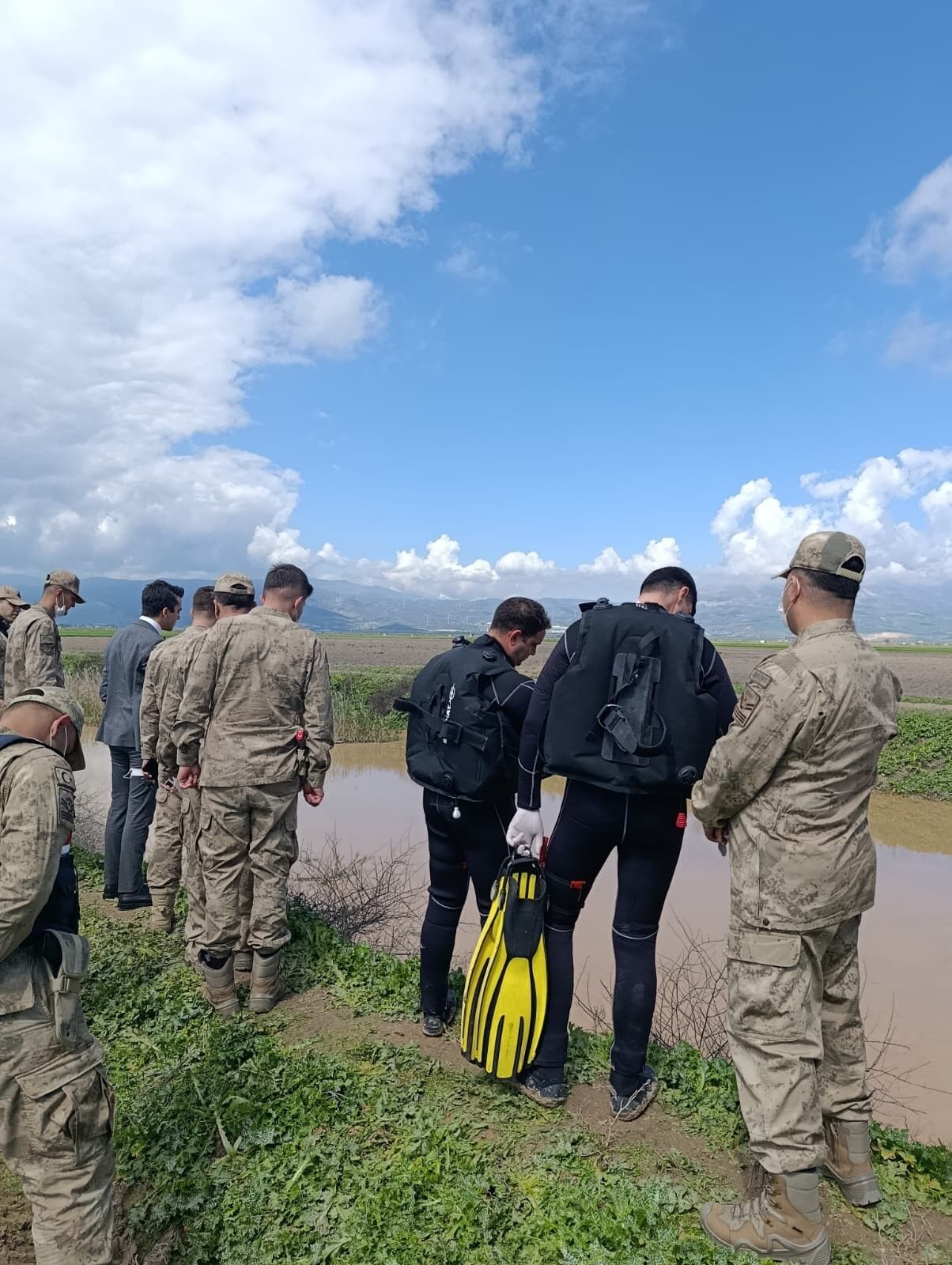 Hayvanlari Otlatan Coban Soke Oldu 13 Gunluk Kayip Sahis Derede Olu Bulundu (4)