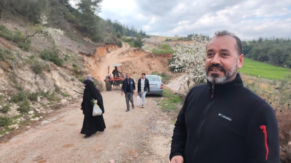 Manisada Heyelan Ulasimi Felc Etti Yol 3 Aydir Kapali Vatandas Magdur (4)