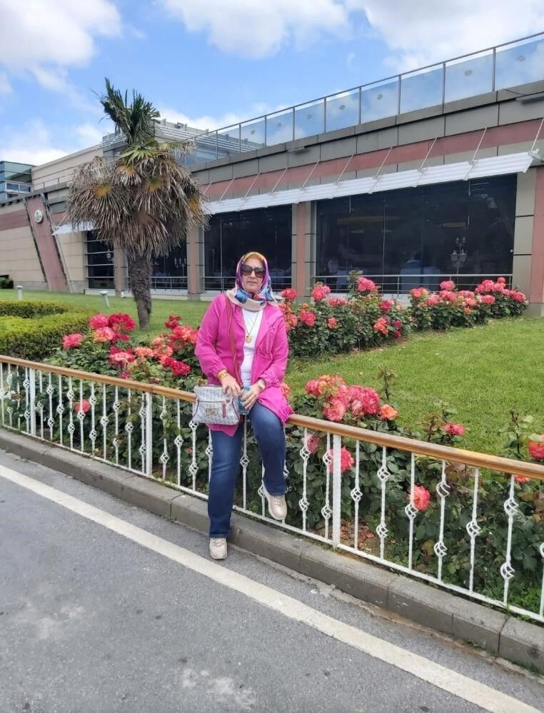 Manisanin Gururu Hepimizin Ayla Ogretmeni-1