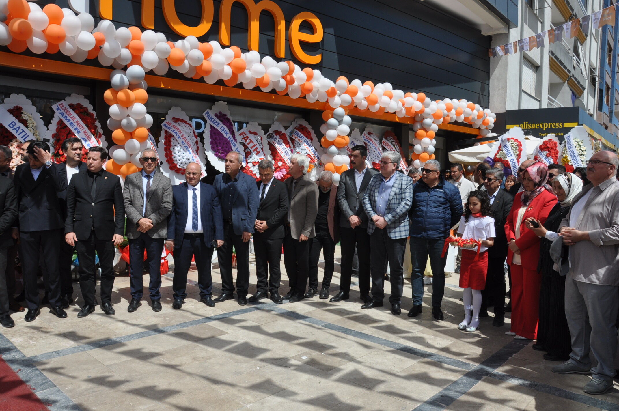 Mondi Hoome Salihli (1)