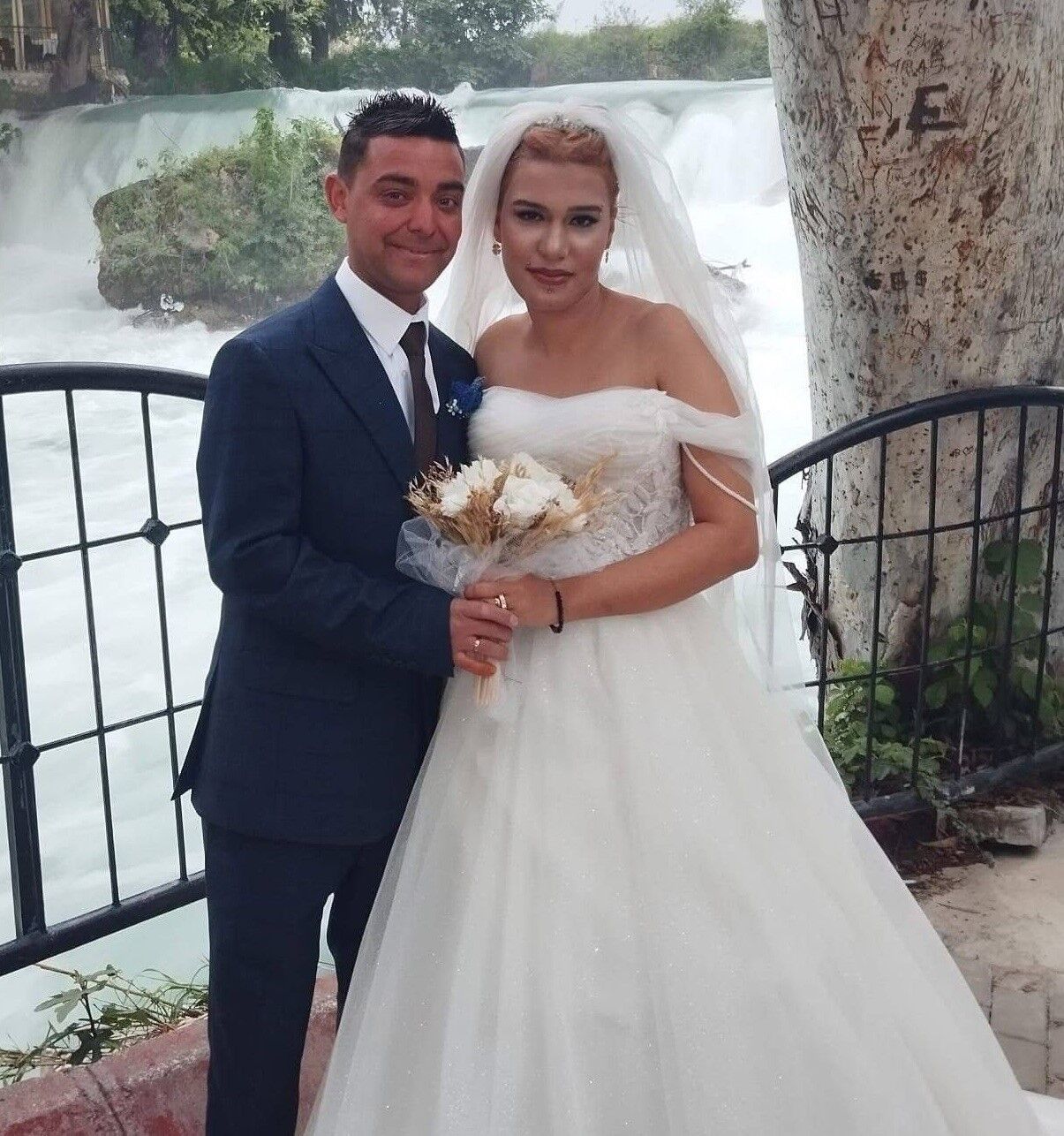 Murveti Sadece 3 Gun Surdu Yeni Evli Belediye Personelinden Aci Haber (1)-1