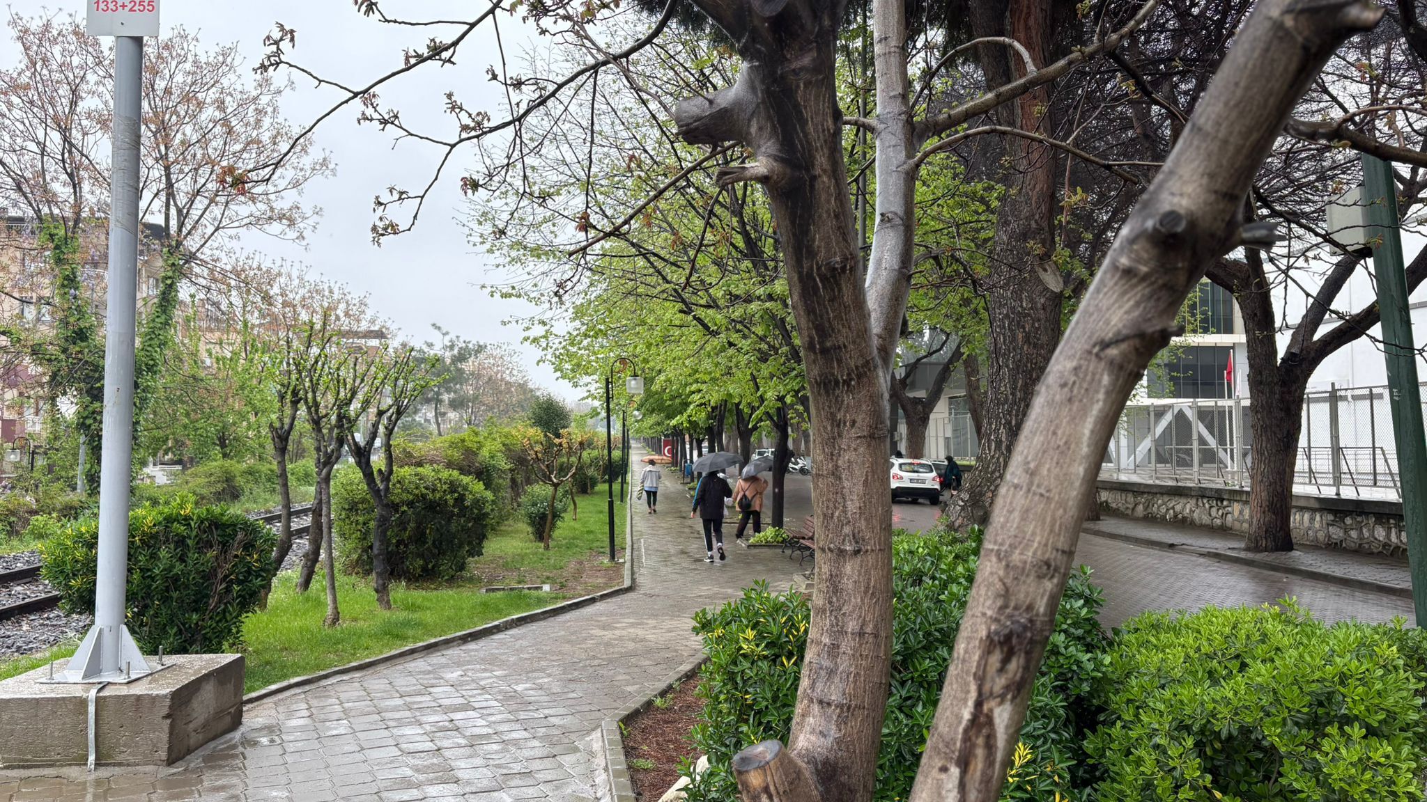 Nisan Ortasında Kış Geri Döndü! Salihli’de Soğuk Ve Yağışlı Günler Sürüyor (3)
