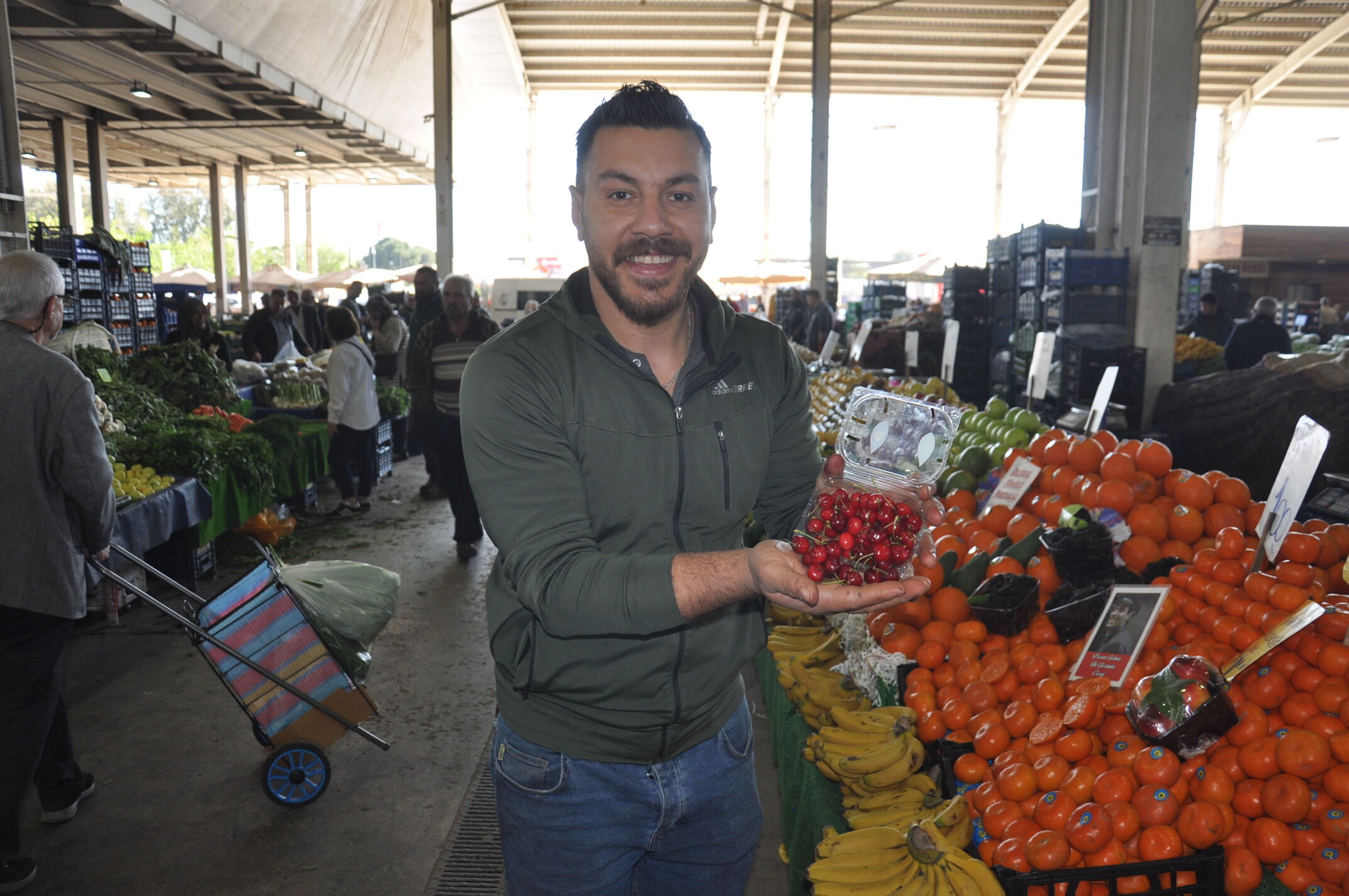 Salihli Pazar Kiraz (2)