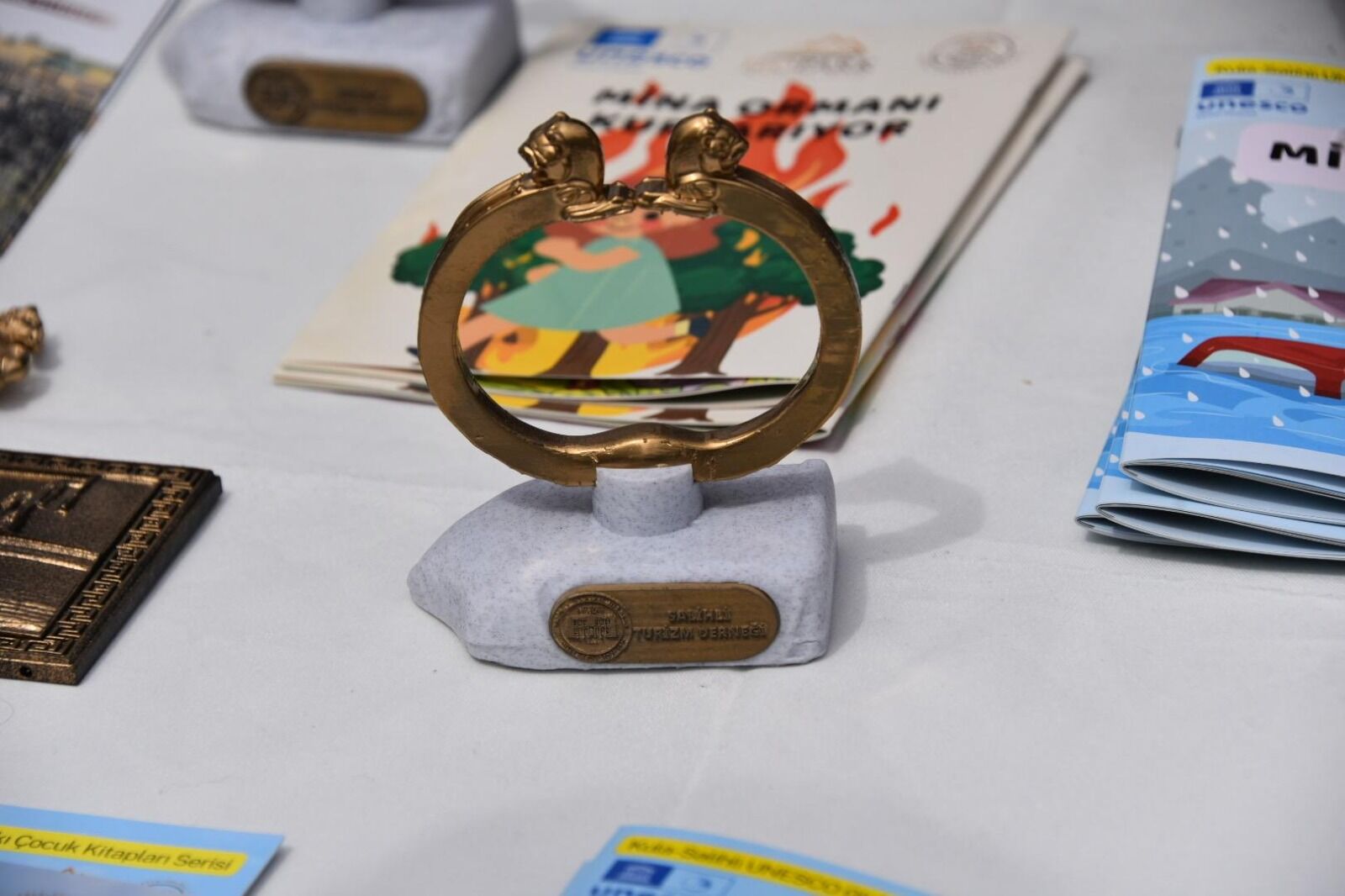 Salihli Turizm Tanitim Ofisi Hizmete Acildi (1)