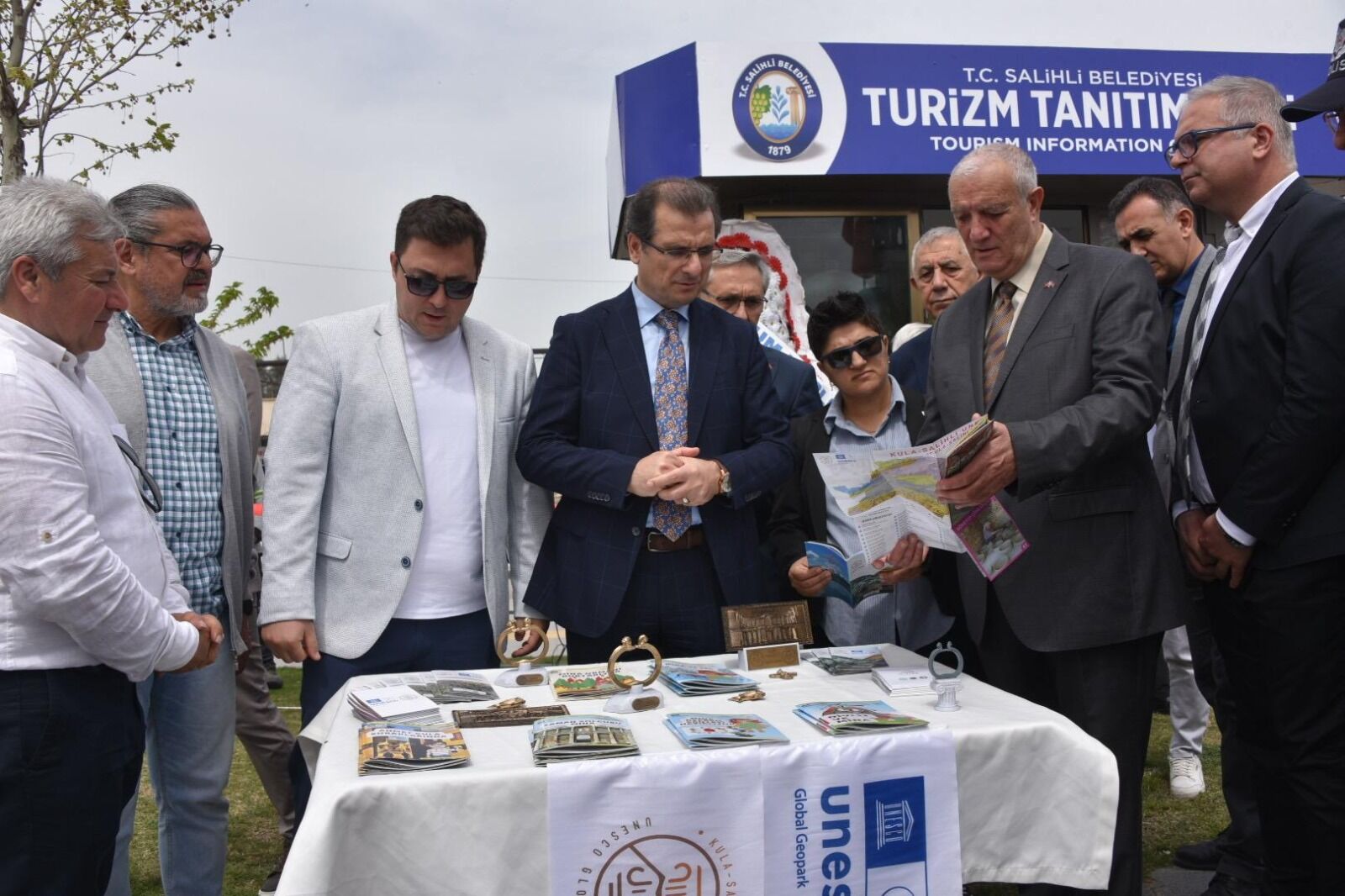 Salihli Turizm Tanitim Ofisi Hizmete Acildi (10)