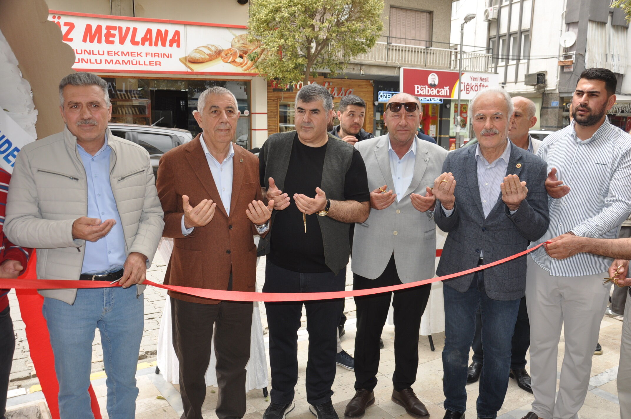 Salihlide De Sa Premium Giyim Magazasi Acildi (14)