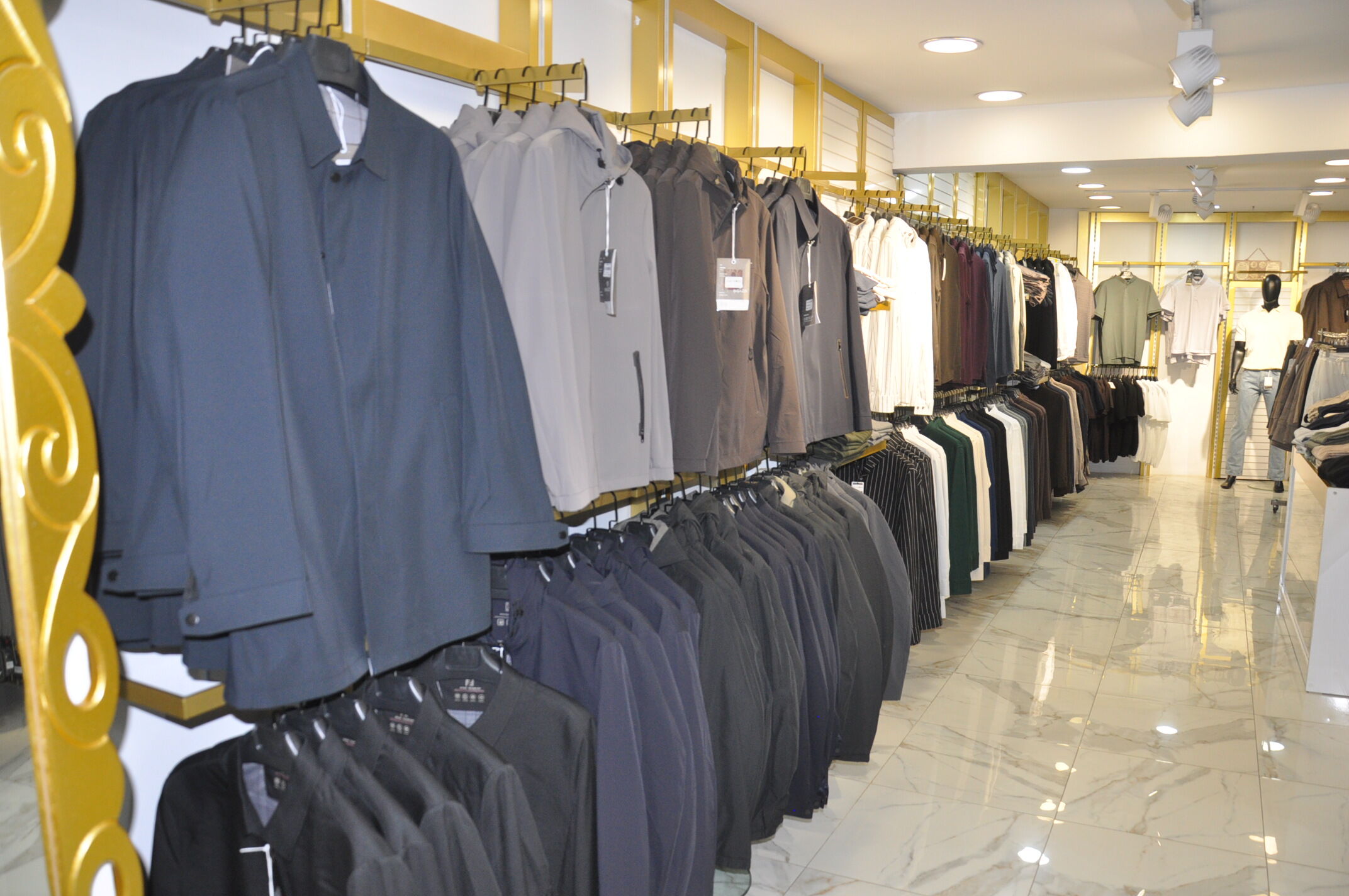 Salihlide De Sa Premium Giyim Magazasi Acildi (7)