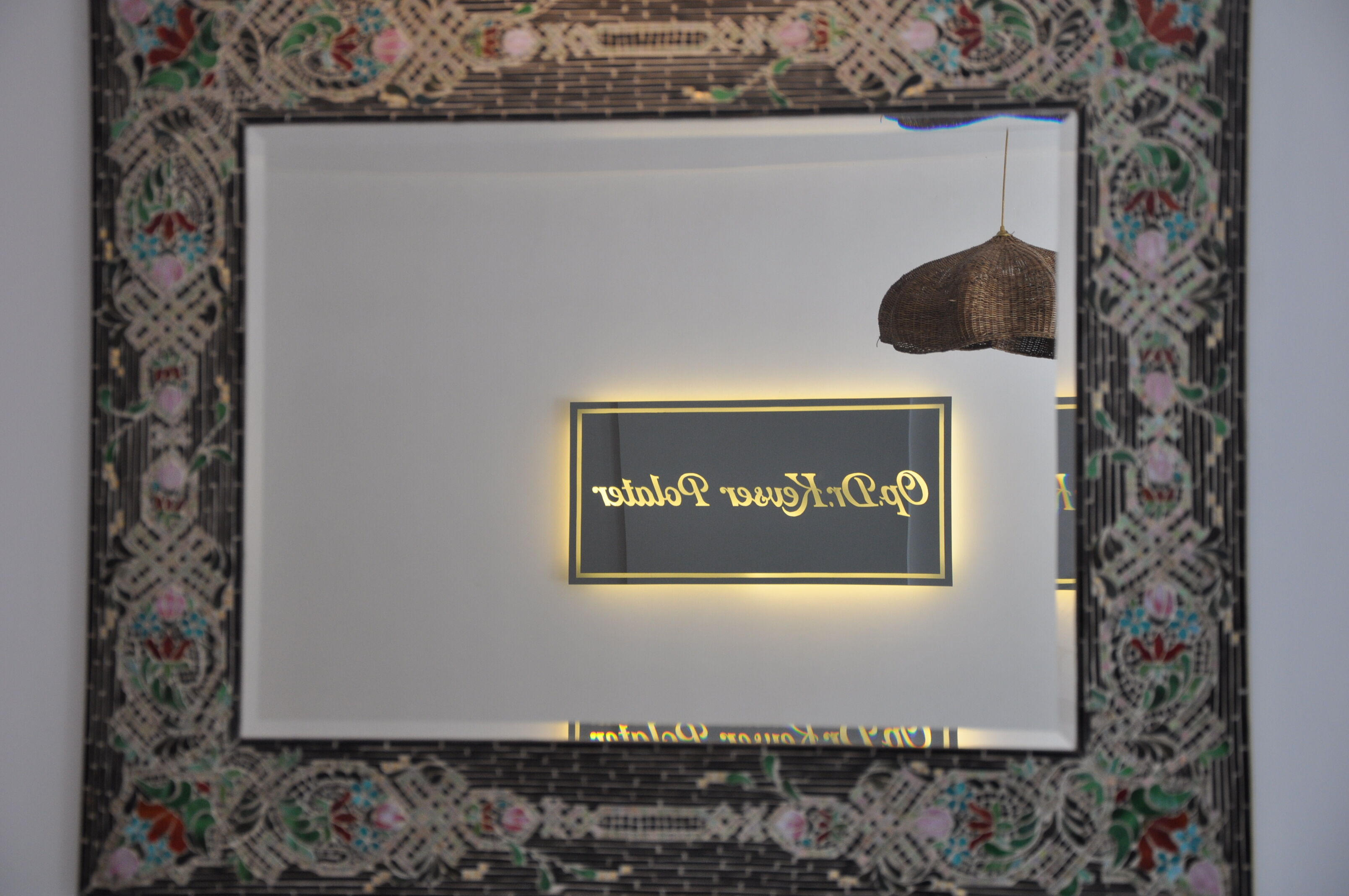 Salihli’de Kadın Sağlığına Yeni Bir Dokunuş Op. Dr. Kevser Polater Kliniğini Açtı (5)