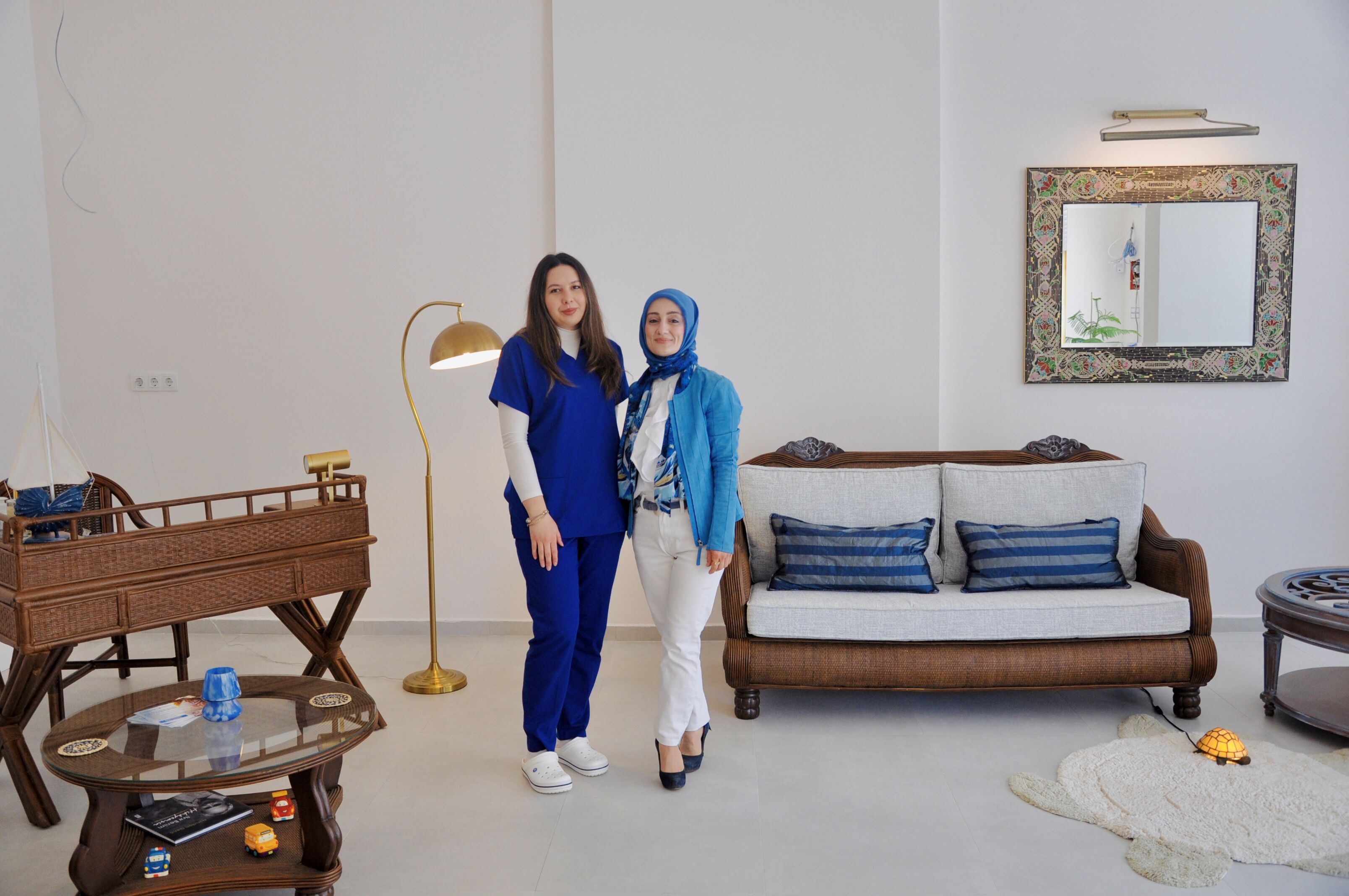 Salihli’de Kadın Sağlığına Yeni Bir Dokunuş Op. Dr. Kevser Polater Kliniğini Açtı (7)