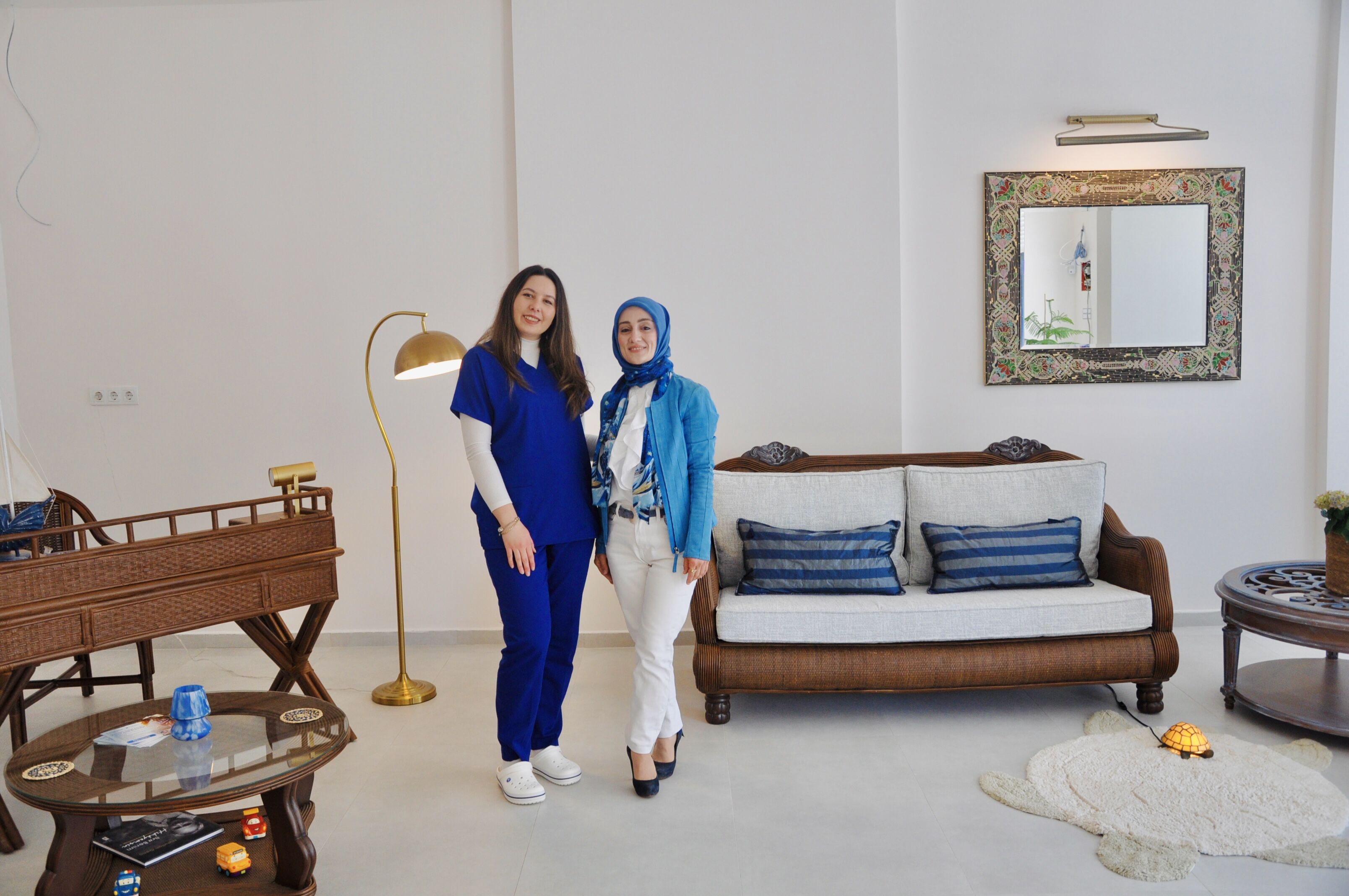 Salihli’de Kadın Sağlığına Yeni Bir Dokunuş Op. Dr. Kevser Polater Kliniğini Açtı (8)