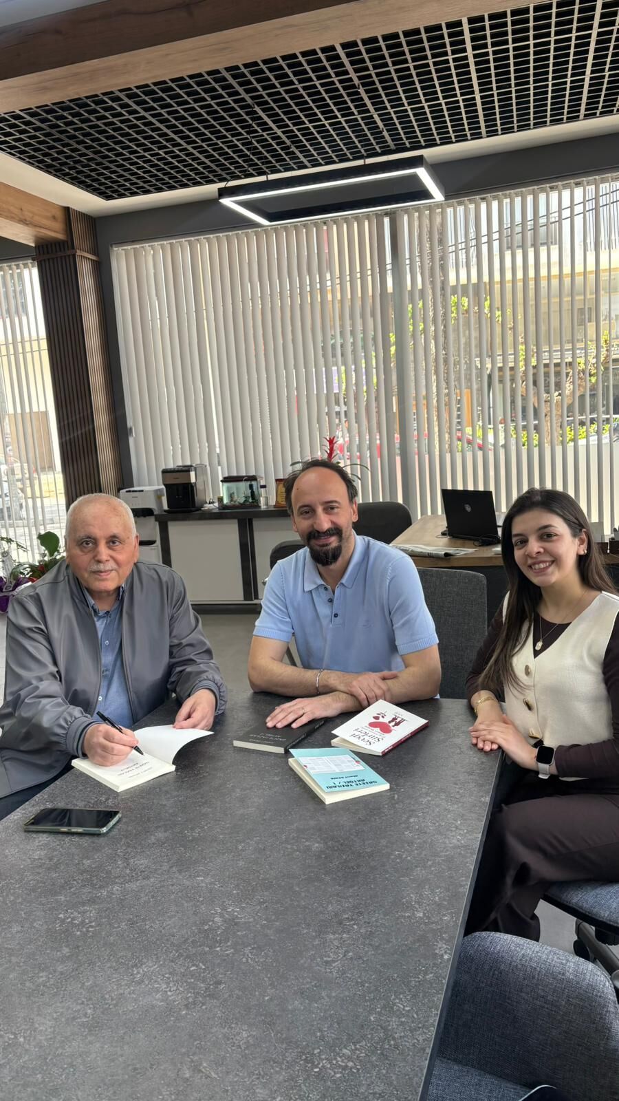 Sektor Gazetesinde Edebiyat Bulusmasi (4)