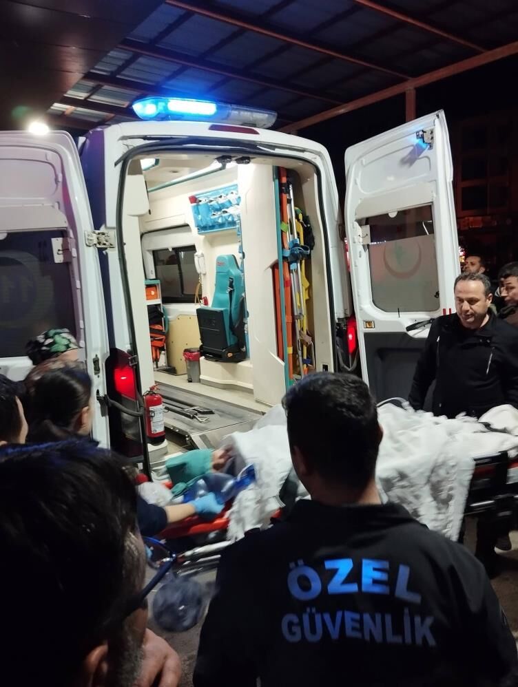 Taciz Iddialari Golgesinde Supheli Kaza Aileden Siyasi Baski Var Cikisi (2)