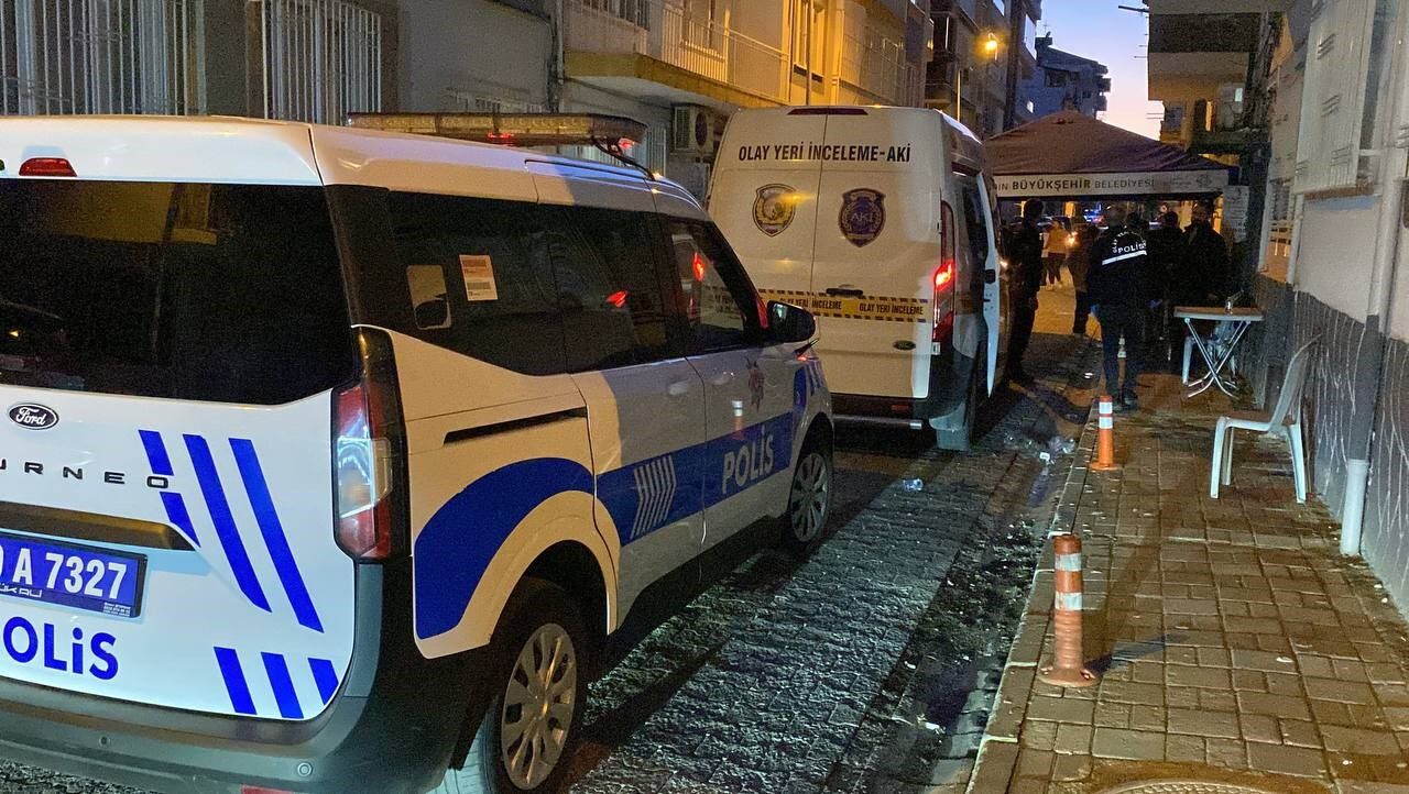 Temizlik Icin Girdigi Ev Sonu Oldu Cam Silerken 5 Kattan Dusen Kadin Hayatini Kaybetti (2)