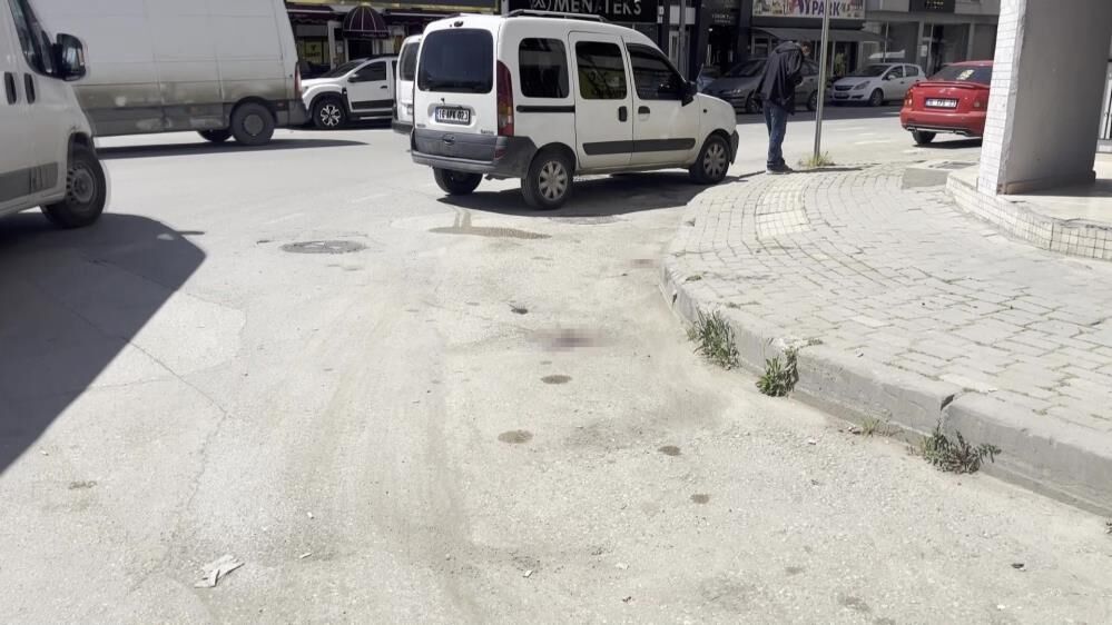 Tiktok Canli Yayini Kanli Bitti Tartisma Bicakli Kavgaya Donustu (3)