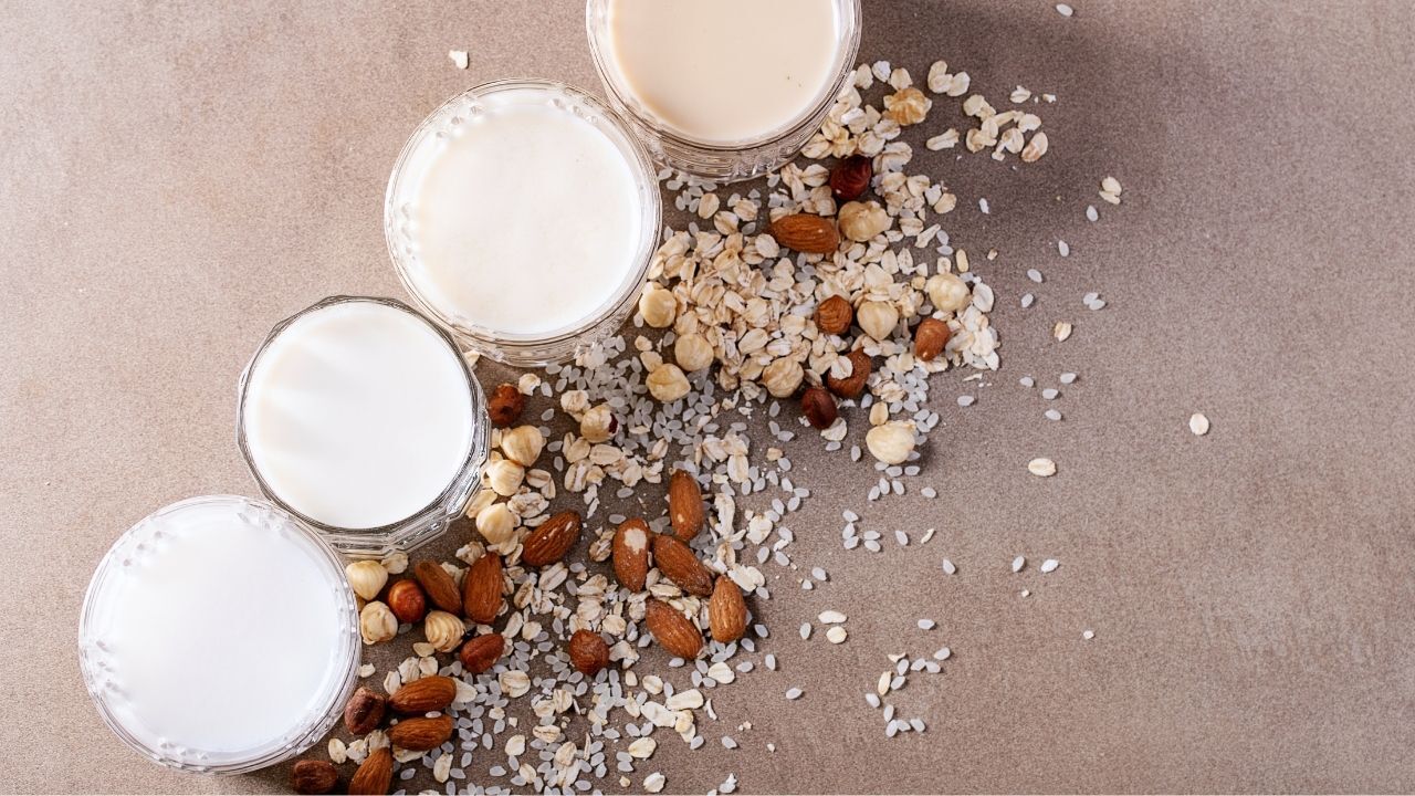 Yulaf Sütü Mü Badem Sütü Mü Daha Sağlıklı (1)