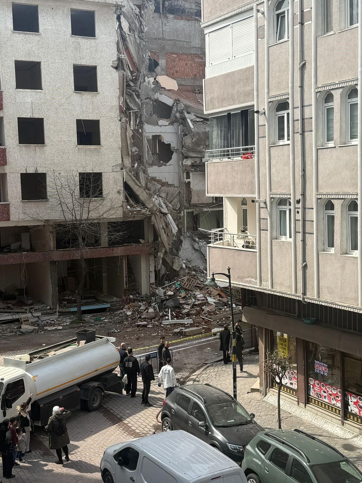 Yurek Yakan Olum Annesinin Elini Tutarken Hayattan Koparildi (1)-2