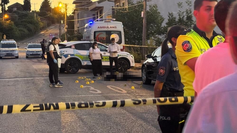 1 Milyon 600 Bin Lira Icin Baba Ve Oglunu Sokak Ortasinda Oldurmustu Kanser Raporu Ev (2)