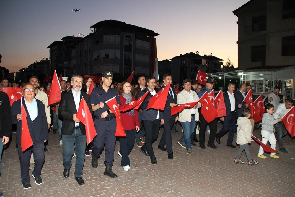 19 Mayıs Kula (1)